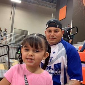 Meet your Posher, Donaldo